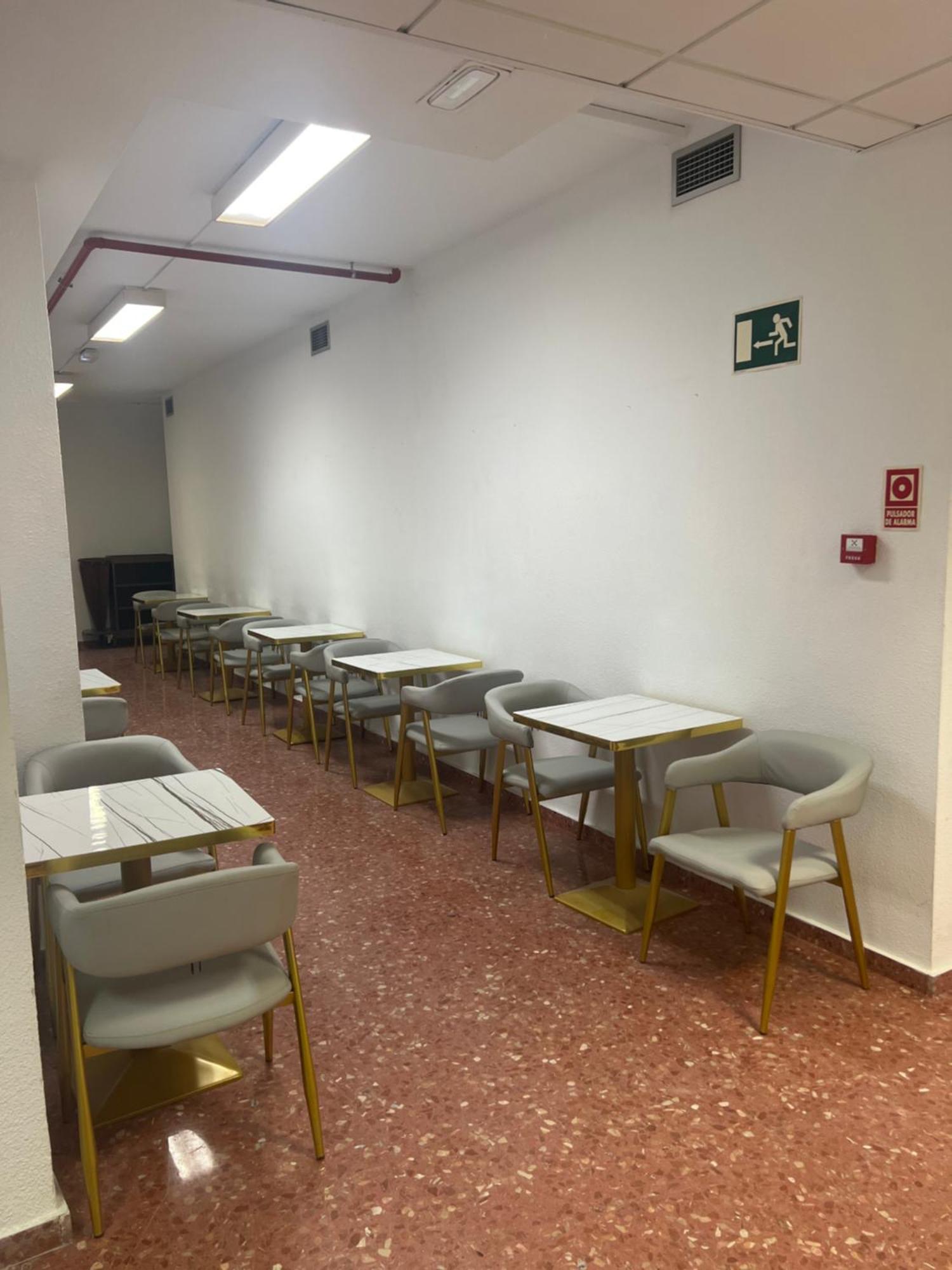 Just Hostel Capsules Alicante Eksteriør bilde